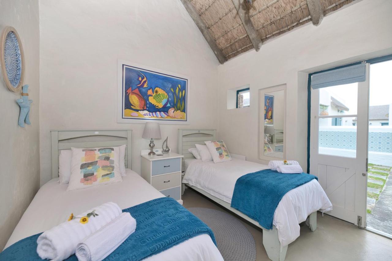 Zuidste Huisie Fisherman'S Cottage สตรุยส์บาย ภายนอก รูปภาพ